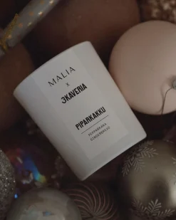 Malia Piparkakku Holiday Candle