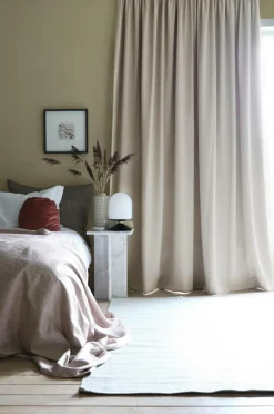 Mimou Mørklæggende hotelgardin - dobbelt bredde