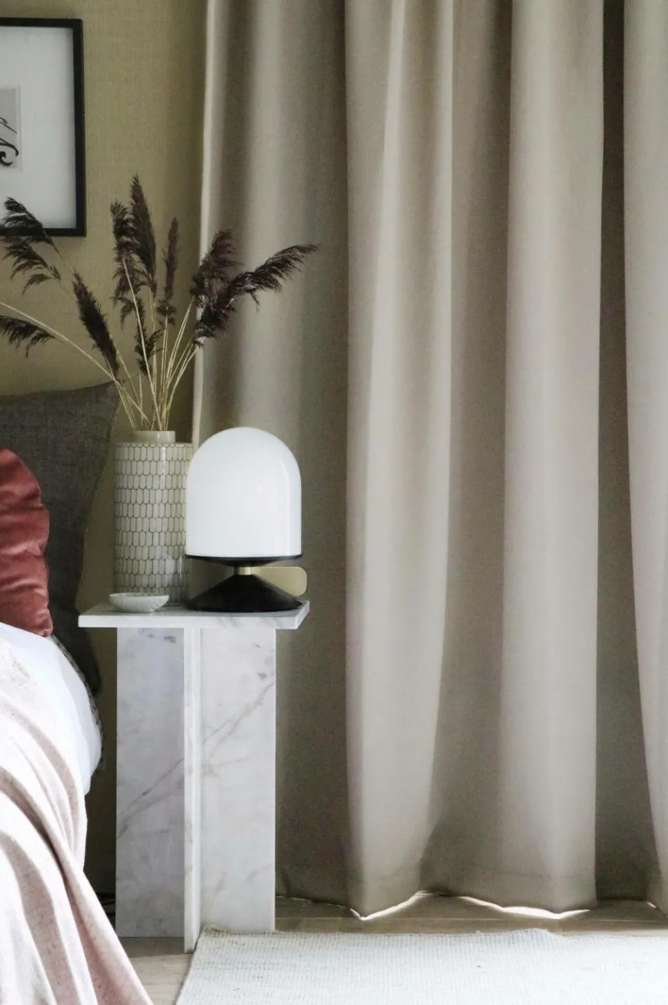 Mimou Mørklæggende hotelgardin - dobbelt bredde