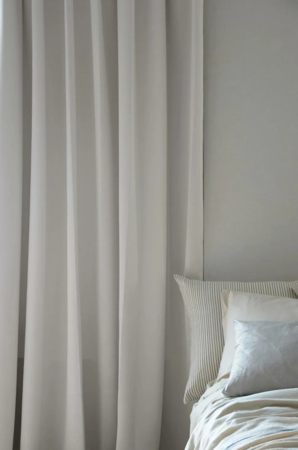 Mimou Mørklæggende hotelgardin - dobbelt bredde