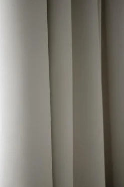 Mimou Mørklæggende hotelgardin - dobbelt bredde