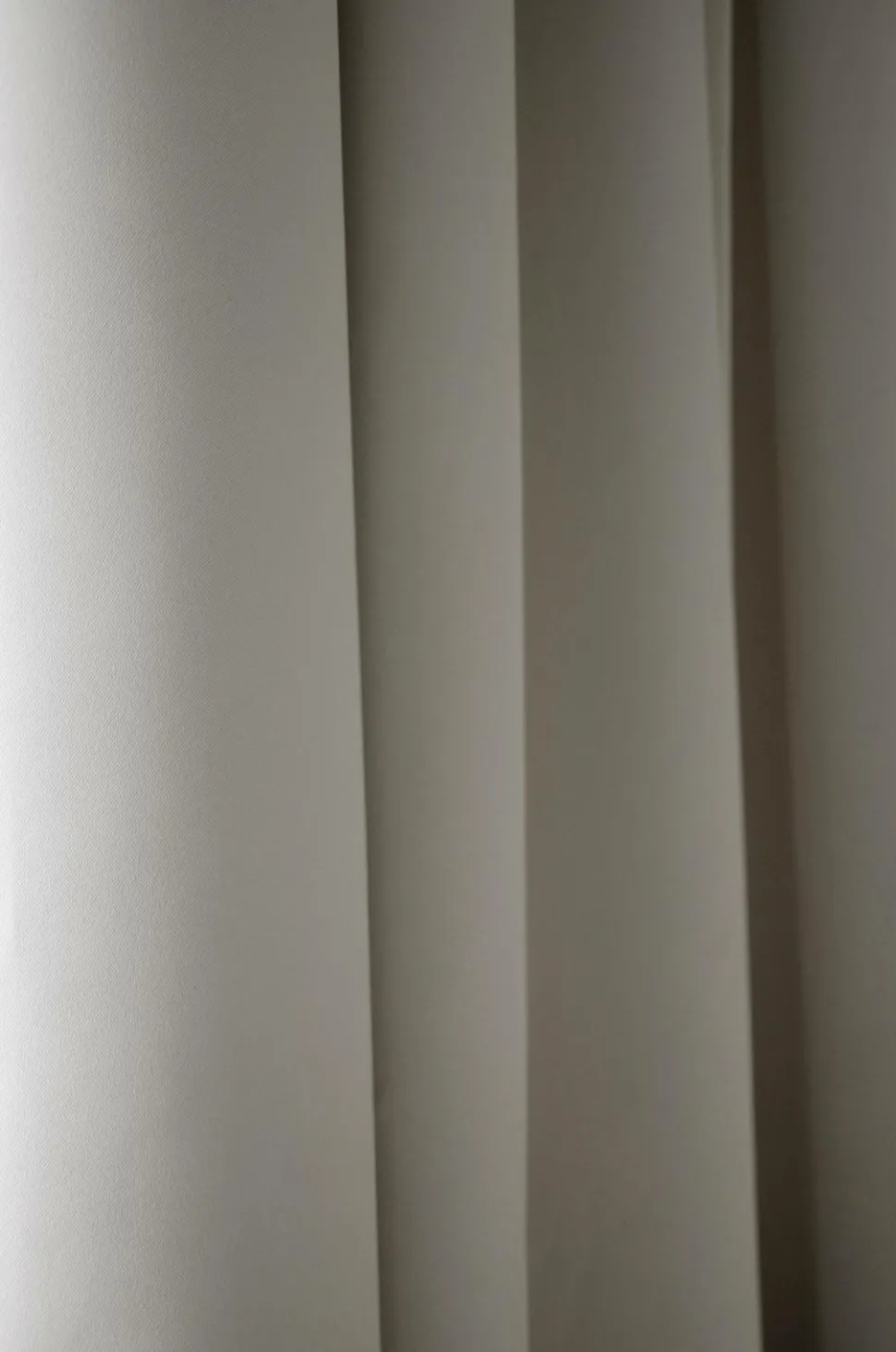 Mimou Mørklæggende hotelgardin - dobbelt bredde