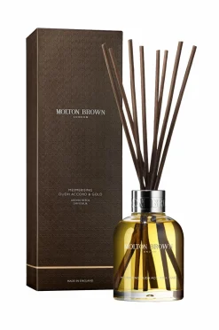 Molton Brown Mesmerising Oudh Accord & Gold Aroma Reeds