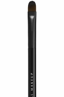 NYX Professional Makeup Pro Flat Detail Brush