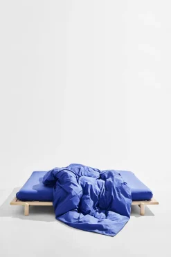 Pastill Julie sengeramme i fyrretræ 180 cm