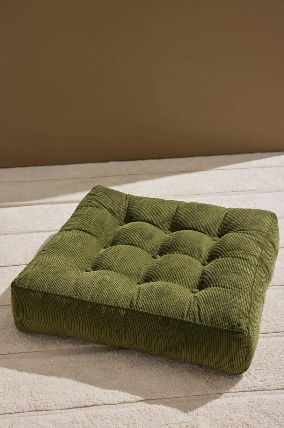 Pastill Luca gulvpude manchester 64x64x15 cm