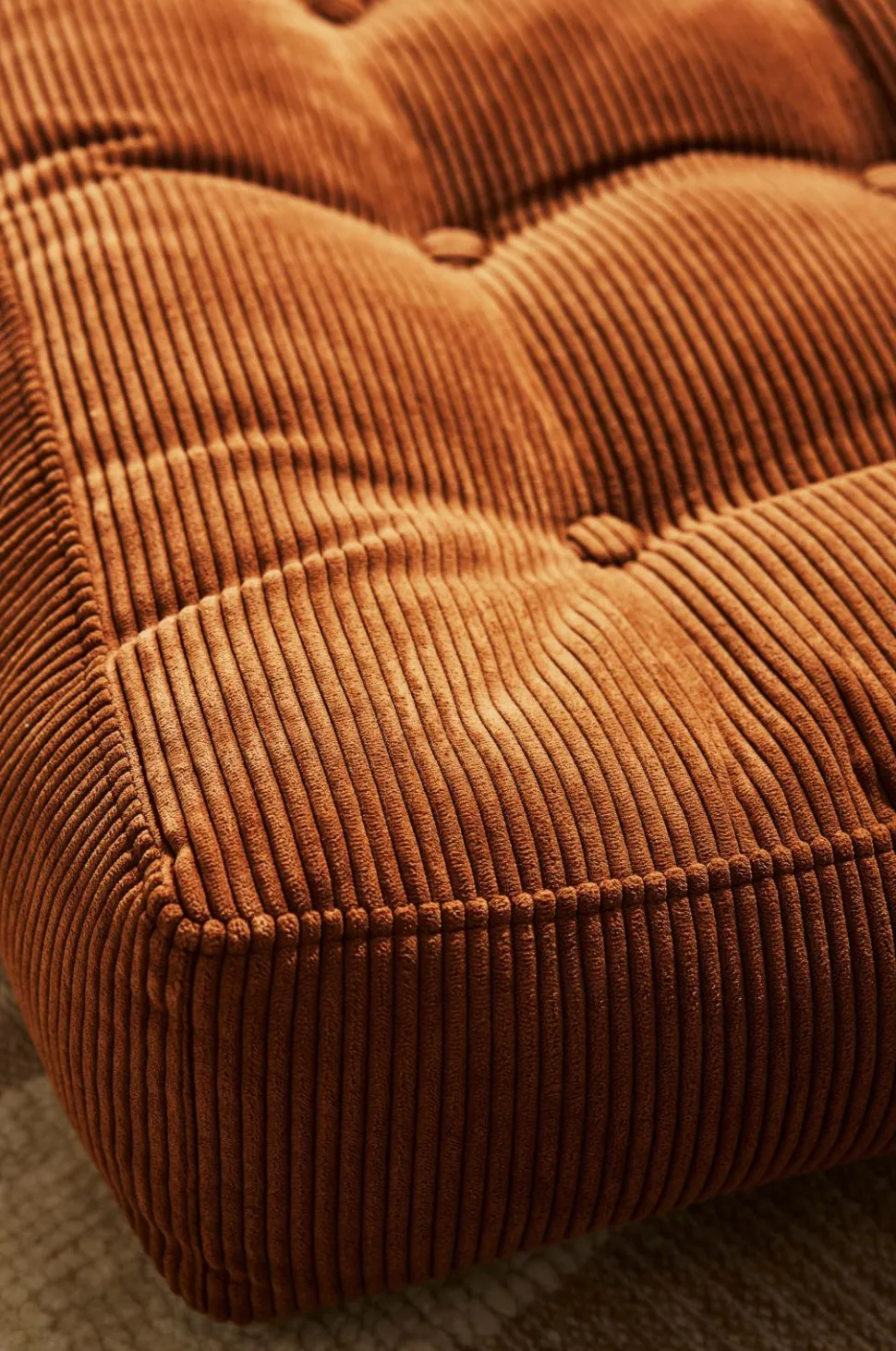 Pastill Luca gulvpude manchester 64x64x15 cm