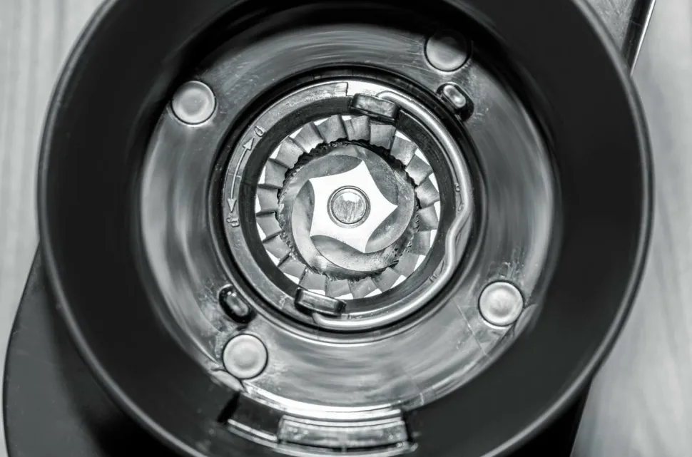 Rommelsbacher Kaffekværn PRO med integreret vægt EKM 500