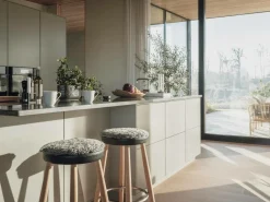 Skinnwille Rund siddepude Curly 4-pak