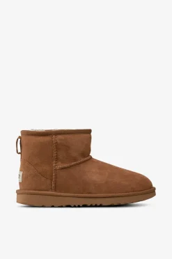 UGG Boots K Classic Mini II