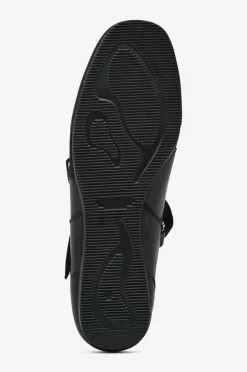 Vagabond Ballerinasko Hillary