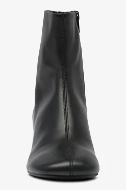 Vagabond Boots Livia