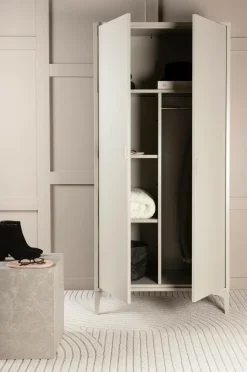 Venture Home Piring Garderobeskab