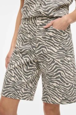 Vila Denimshorts viChia HW Long Denim Shorts