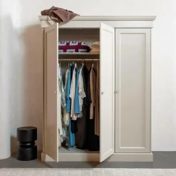 WOOOD Olivia Garderobe