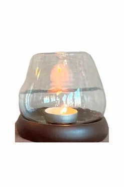 Zelected by Houze Lysestage Yale