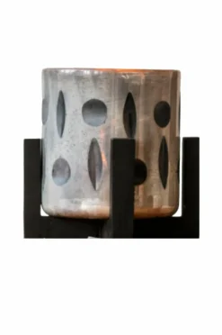 Zelected by Houze Lysestage Deseo