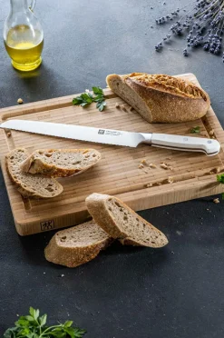 ZWILLING Tandad brödkniv Pro le blanc 23 cm